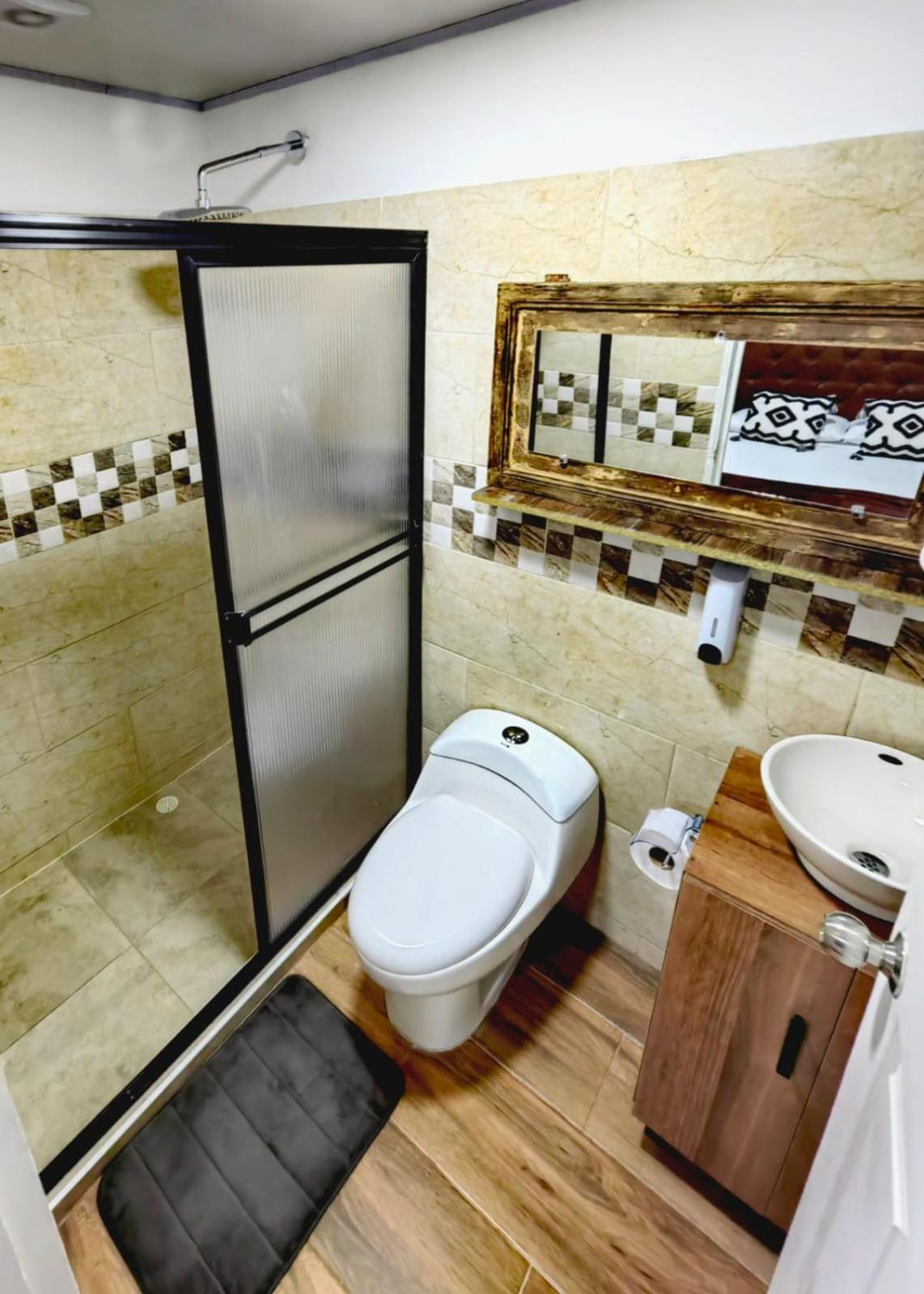 סאלנטו Confortable Apartamento A 20 Mt Del Parque Principal מראה חיצוני תמונה
