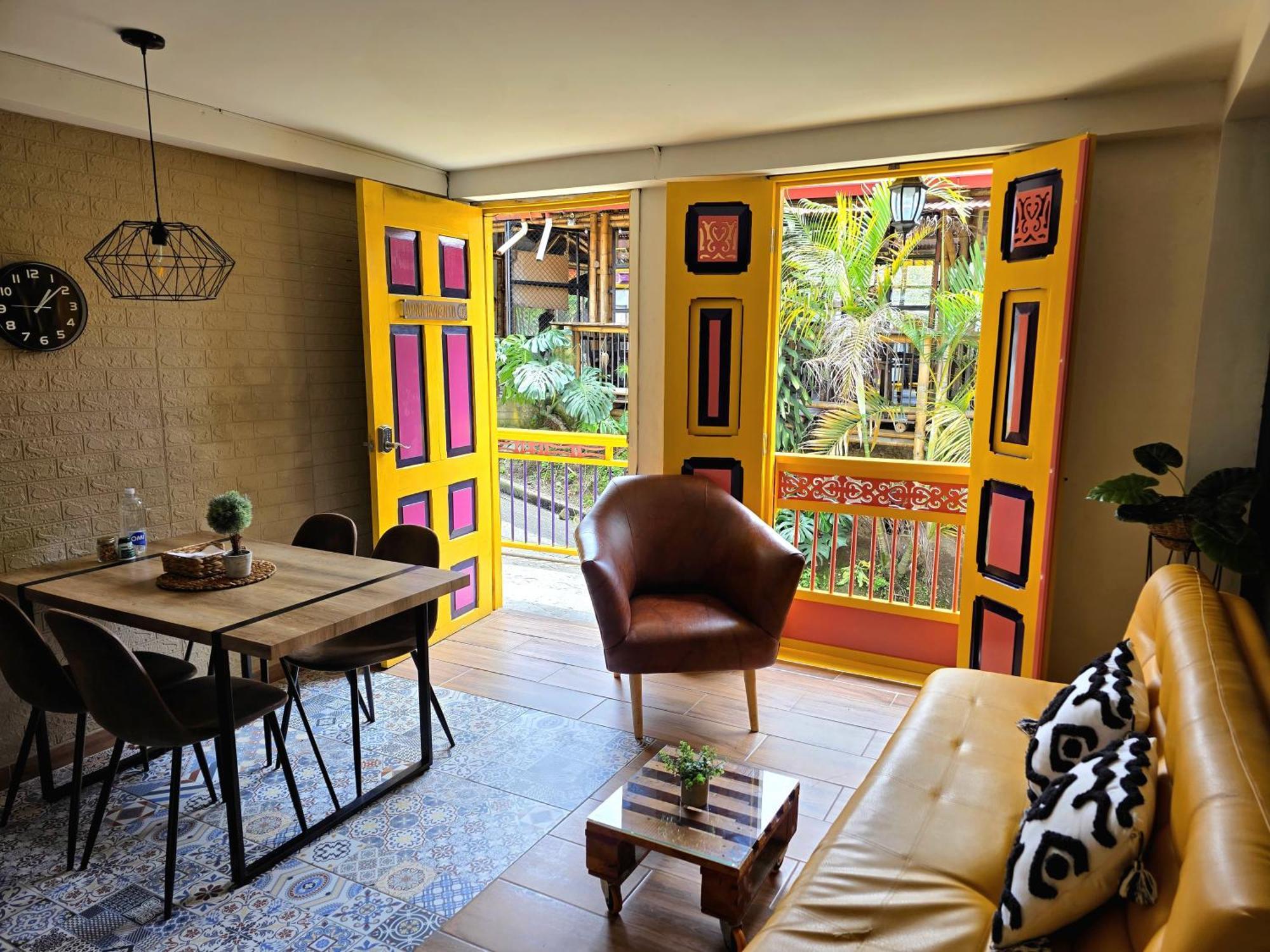 סאלנטו Confortable Apartamento A 20 Mt Del Parque Principal מראה חיצוני תמונה